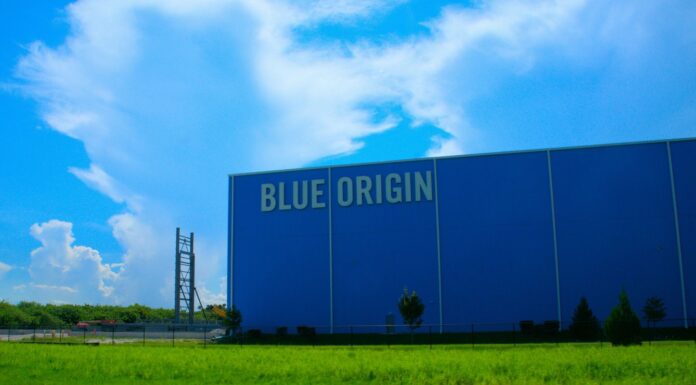 Blue Origin’s New Glenn Rocket Set for Inaugural Launch, Poised to Challenge SpaceX’s Dominance Blue Origin Headquarters, Cape Canaveral, Florida, USA