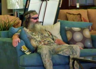 “Duck Dynasty” Revival Set to Premiere in Summer 2025, but Phil Robertson Won’t Be Returning Phil Robertson won't return to "Duck Dynasty" revival