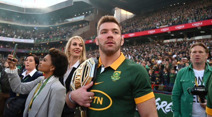 Du Plessis Dominates Strickland in Rematch at UFC 312 Dricus Du Plessis beats Sean Strickland UFC