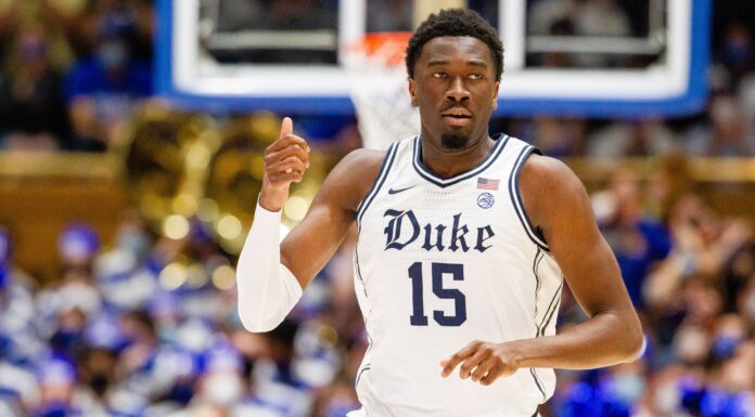 Los Angeles Lakers Acquire Center Mark Williams in Trade with Charlotte Hornets Lakers acquire Mark Williams