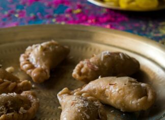 Holi Feast: Traditional Delicacies That Will Make the Festival of Color Unforgettable traditional Holi foods
