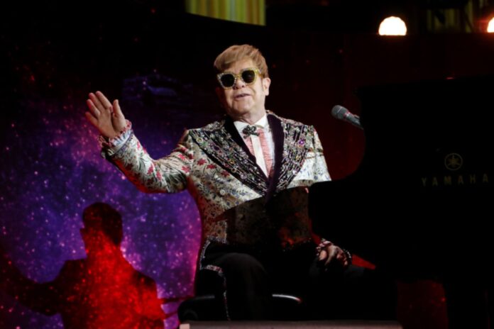 elton-john Elton John vision loss